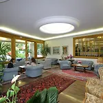 Hotel Royal