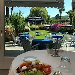 Royal Hotel 3*