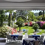 Royal Hotel