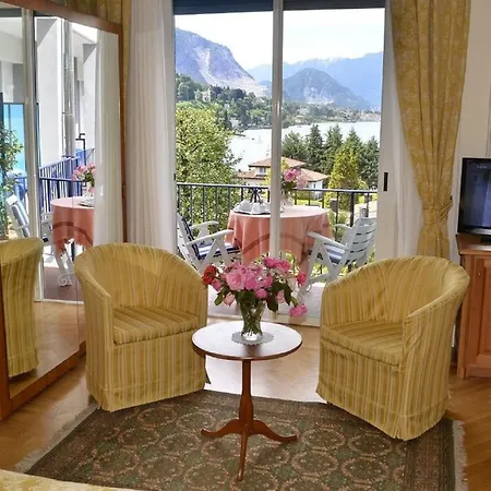 Hotell Royal 3*