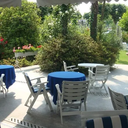 Hotell Royal 3*