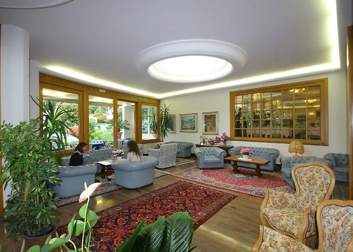 Ξενοδοχείο Royal