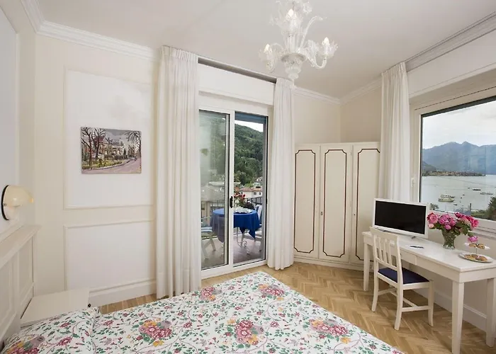 Royal Ξενοδοχείο 3*