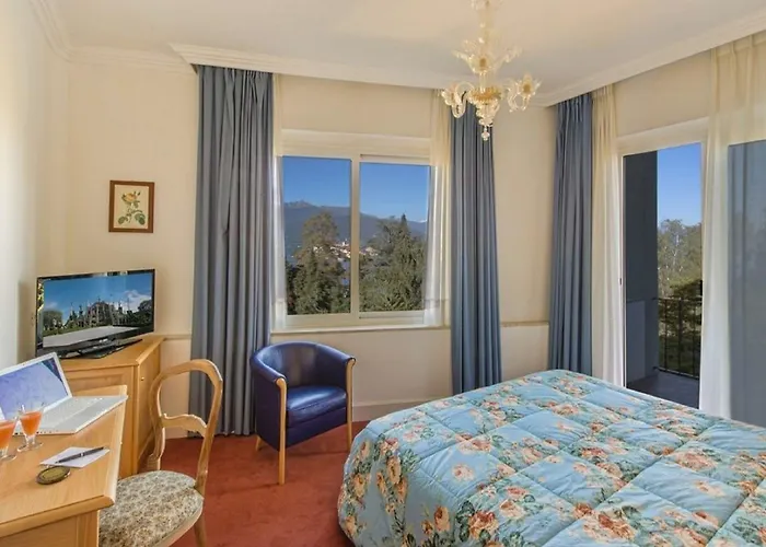 Royal Ξενοδοχείο 3*