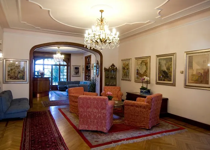 Ξενοδοχείο Royal 3*